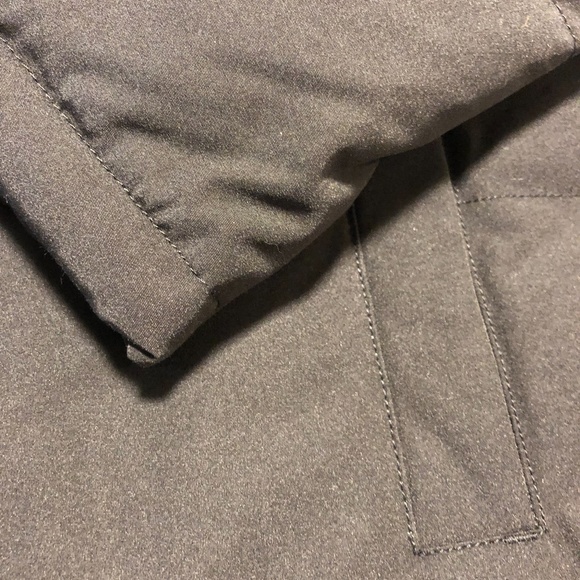 NWOT Levi's Puffer Jacket - Picture 7 of 10